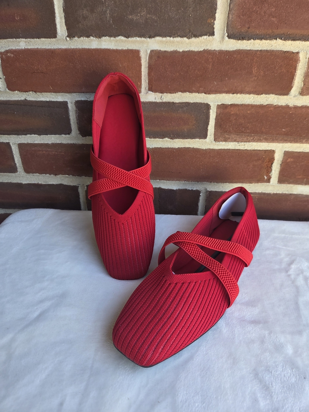 Unbranded Red Knit Mary Jane Ballet Flats Cross Strap Women’s Size 8